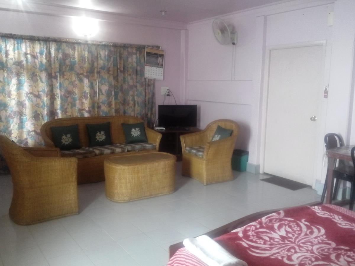 Chief Guest House Aizawl Exterior photo